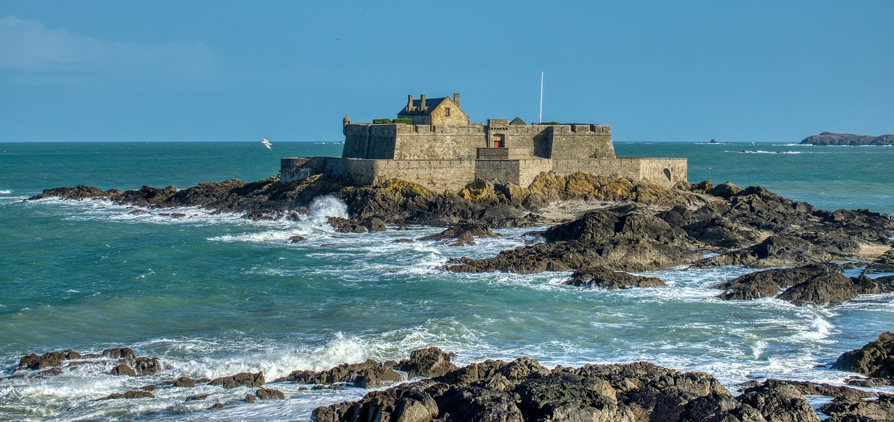 Découverte de la Côte d'Émeraude et de la Bretagne